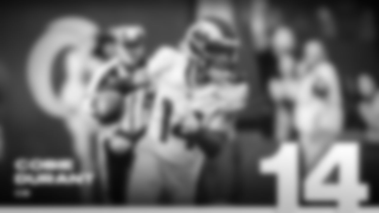 roster gallery 16x9-14