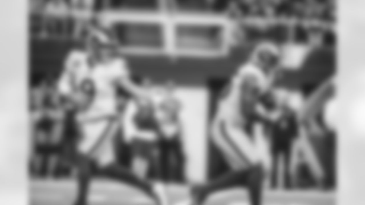 E_TOW_0690