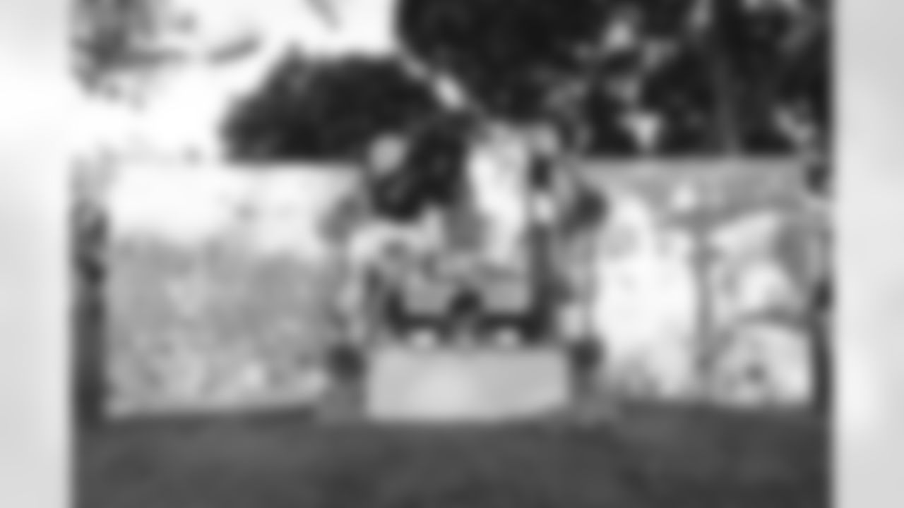 E_HUT35015