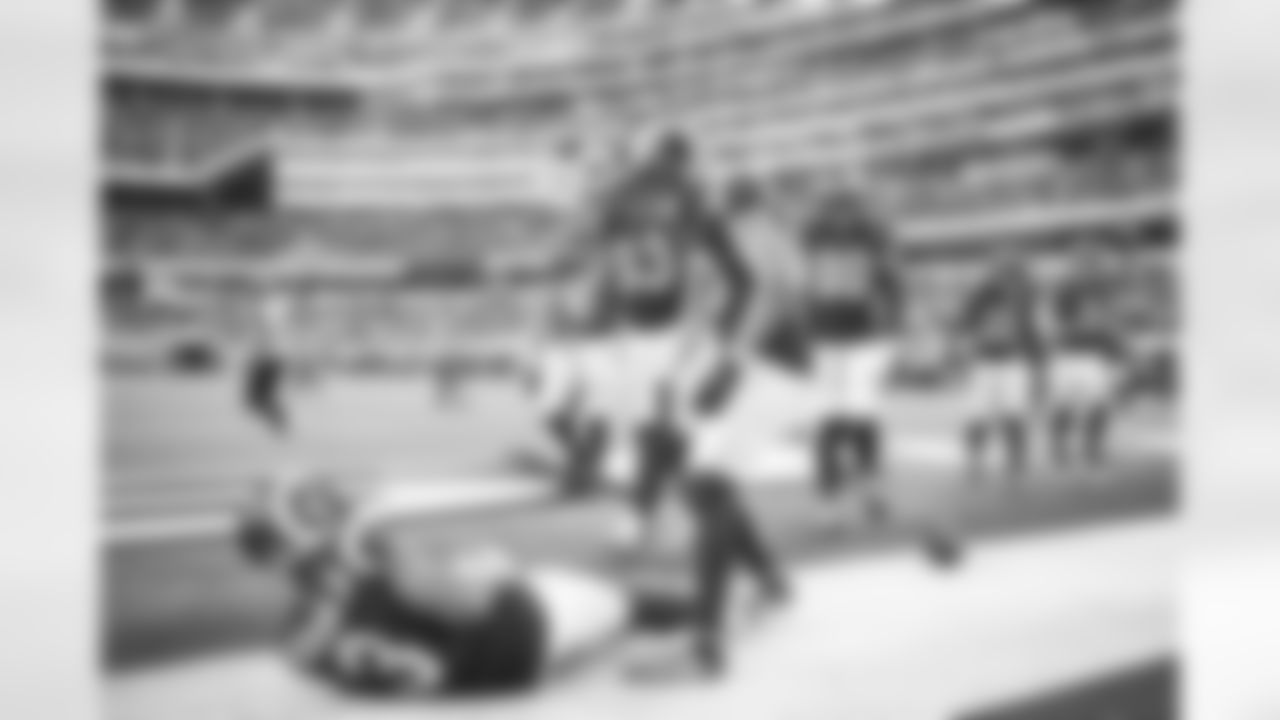 The Los Angeles Rams take on the Jacksonville Jaguars during Week 13 of the 2021 regular season.