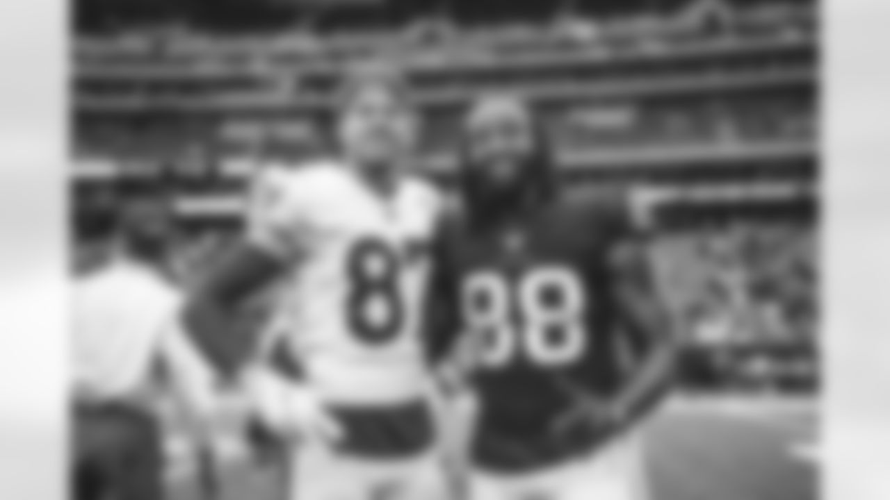 The Los Angeles Rams took on the Houston Texans in Week 8 of the 2021 season.