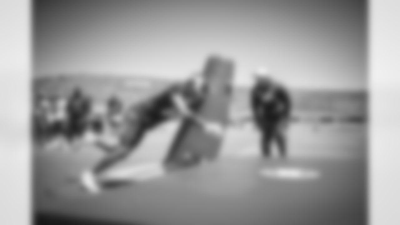 E_TOW_1177