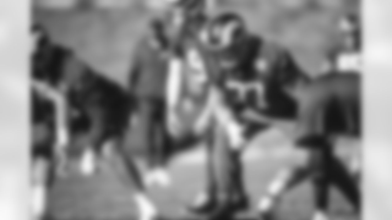 E_TOW_3713