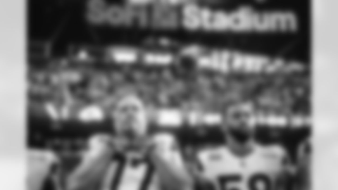 The Los Angeles Rams take on the Cincinnati Bengals in Super Bowl LVI of the 2021 NFL Playoffs.