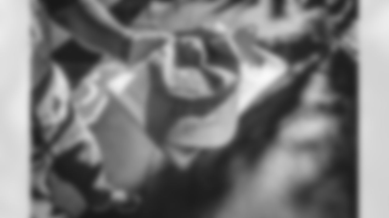 E_221122_TUTUATWELL_LBCC_9944