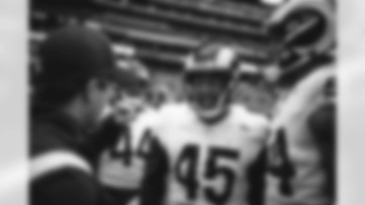 The Los Angeles Rams took on the Houston Texans in Week 8 of the 2021 season.