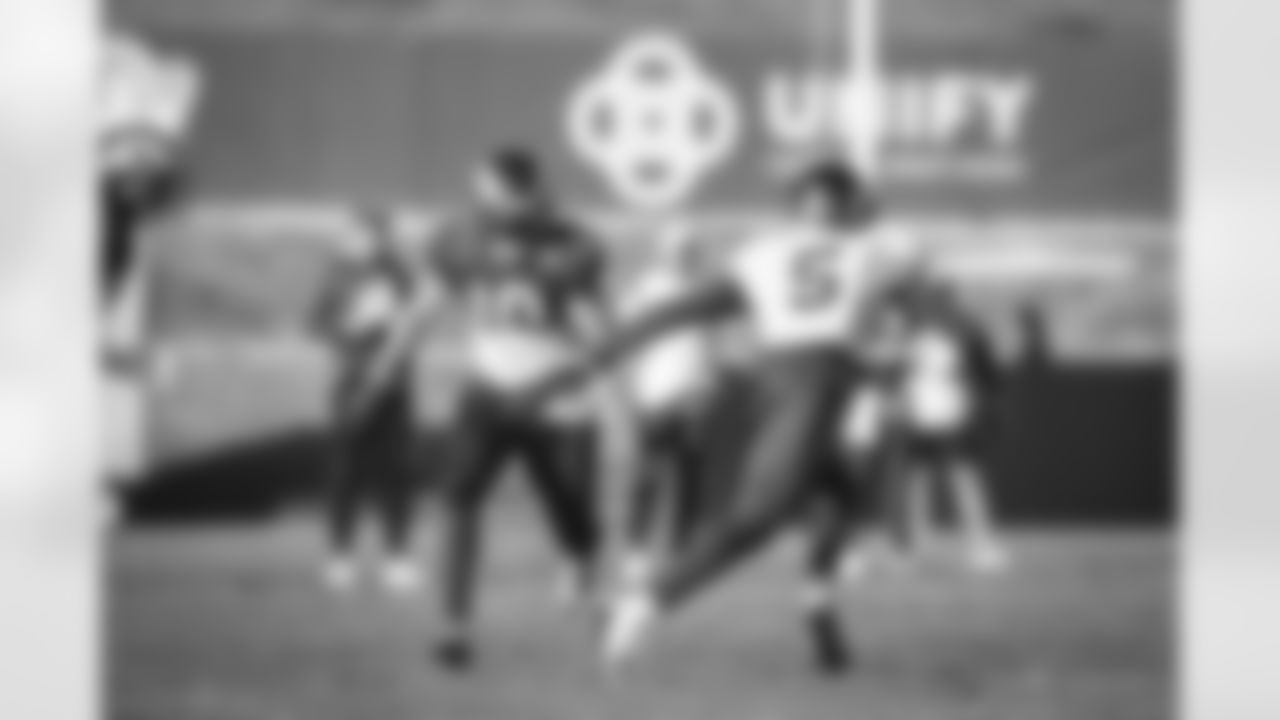 E_TOW_8527
