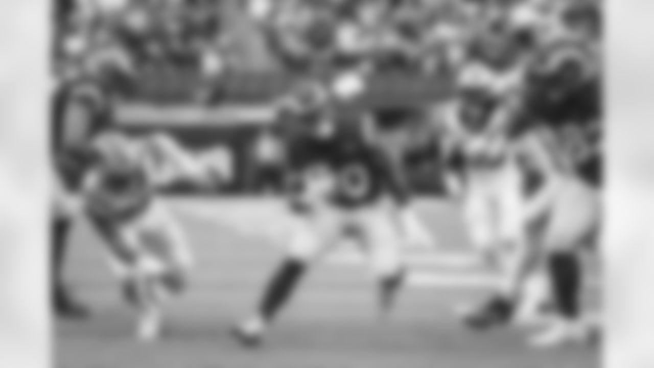 The Los Angeles Rams take on the Carolina Panthers during Week 6 of the 2022 NFL regular season.
