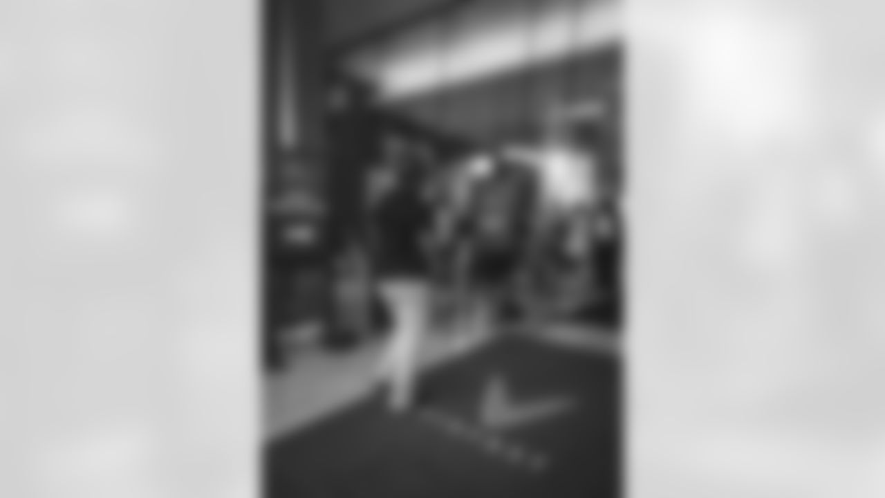 E_210210_Happy Hour_013