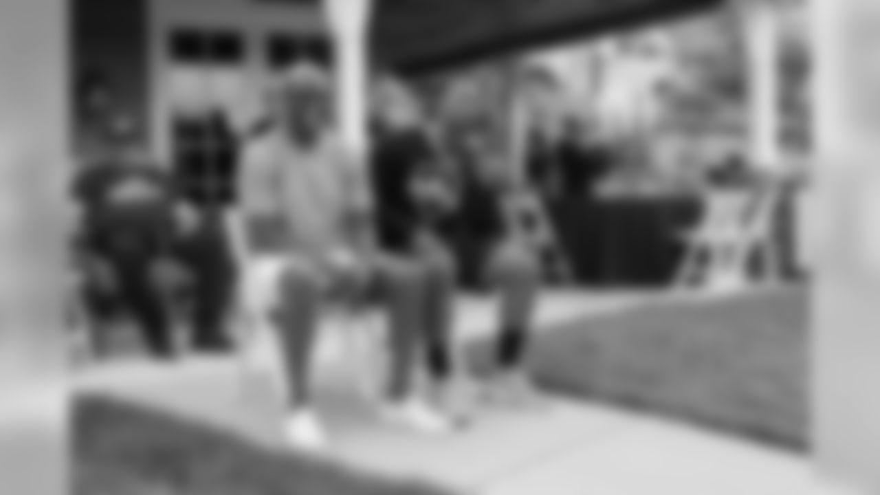 Running back (30) Todd Gurley of the Los Angeles Rams and HOF running back Eric Dickerson speak to the rookies at a BBQ/Social at Eric Dickerson's home, Tuesday, June 11, 2019, in Calabasas, CA. (Jeff Lewis/Rams)