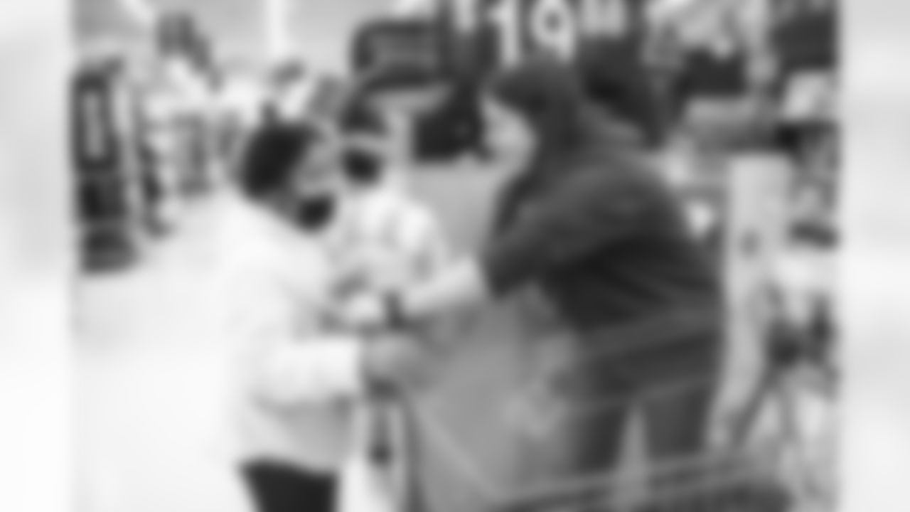 E_HUT23060
