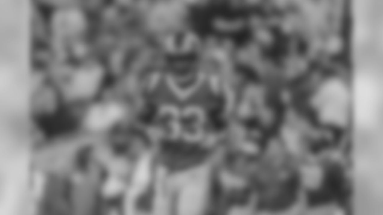 Los Angeles Rams running back Justin Davis plays against the Minnesota Vikings during an NFL football game Thursday, Sept. 27, 2018, in Los Angeles. (AP Photo/Jae C. Hong)
