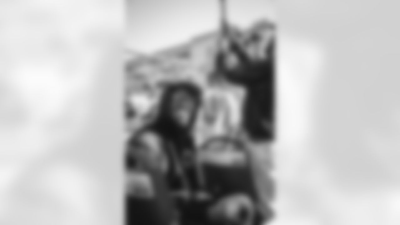 E_220216_RamsChampionshipParade_8242