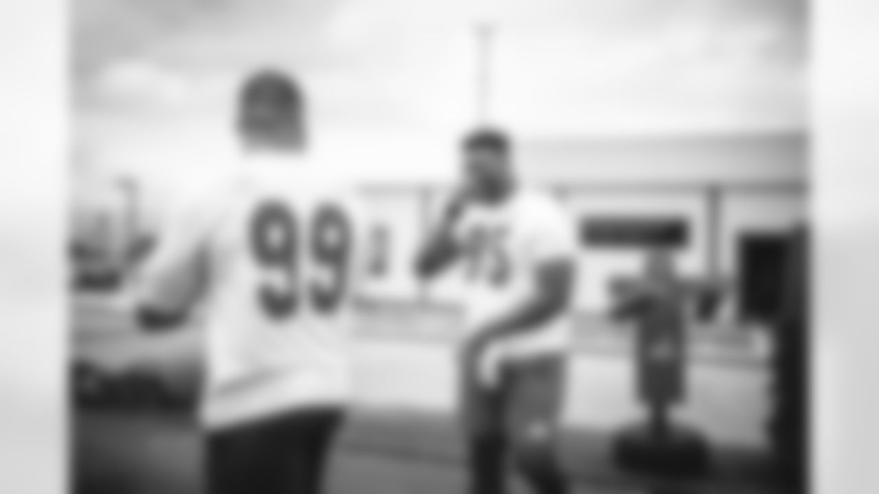 E_TOWL1999