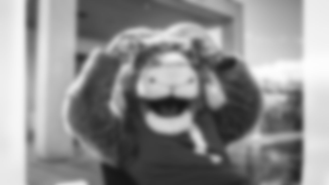 E_TOWL1542