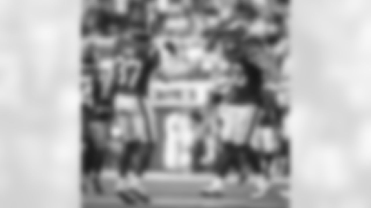 The Los Angeles Rams take on the Arizona Cardinals in Week 6 of the 2023 NFL Regular Season.