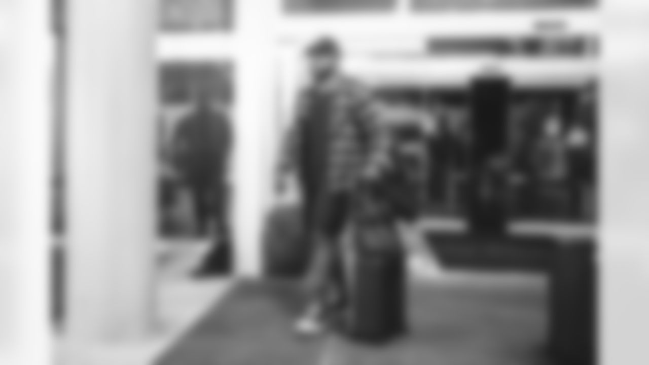 E_TOW14030