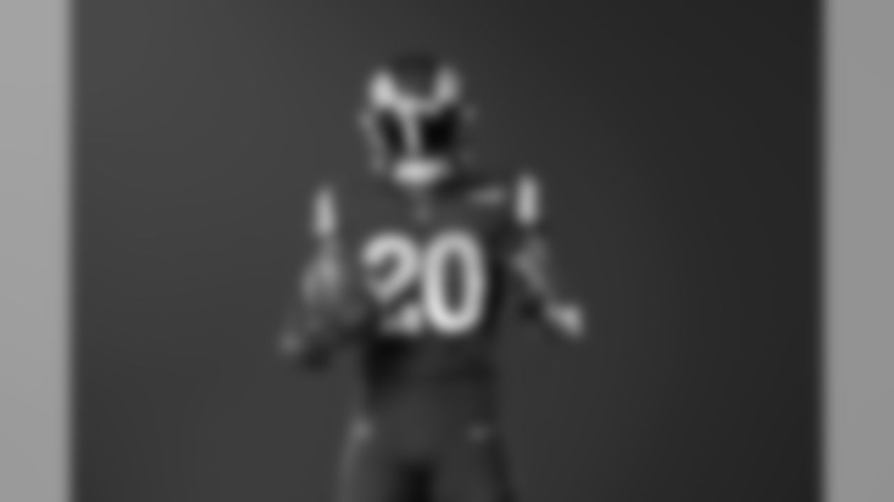 Los Angeles Rams unveil new uniforms for 2020 season – Orange