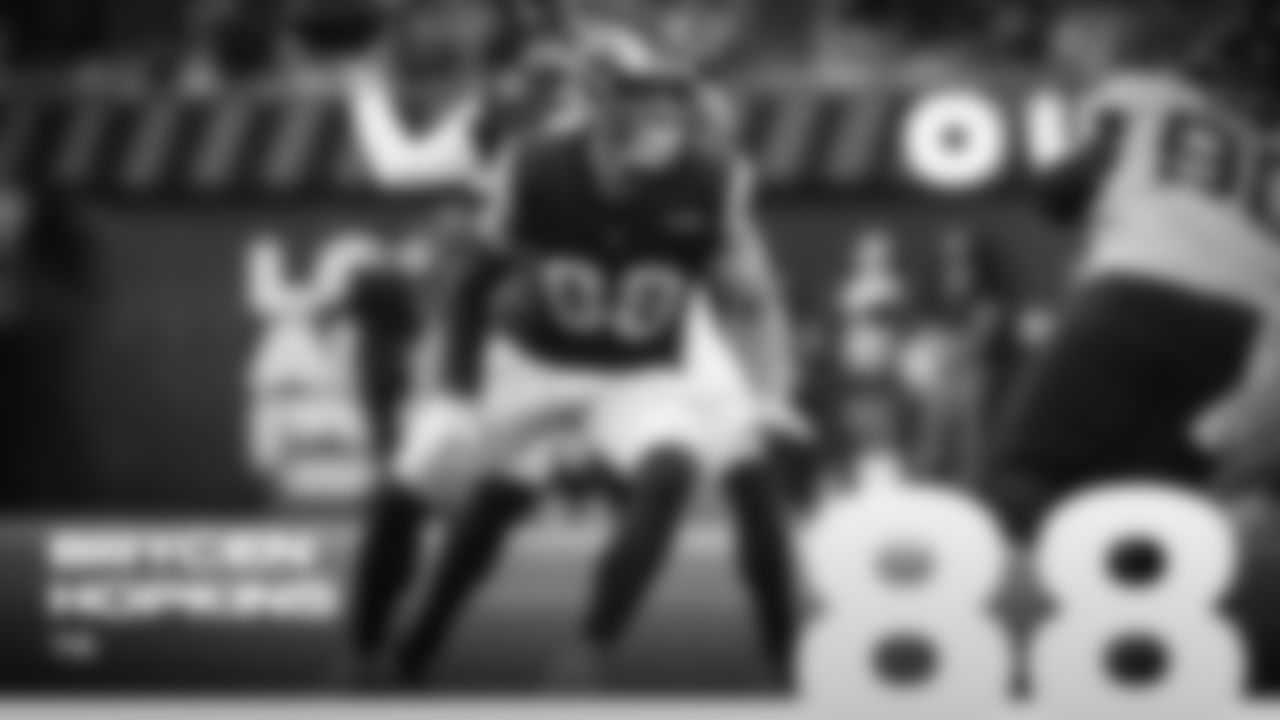 roster gallery 16x9-45