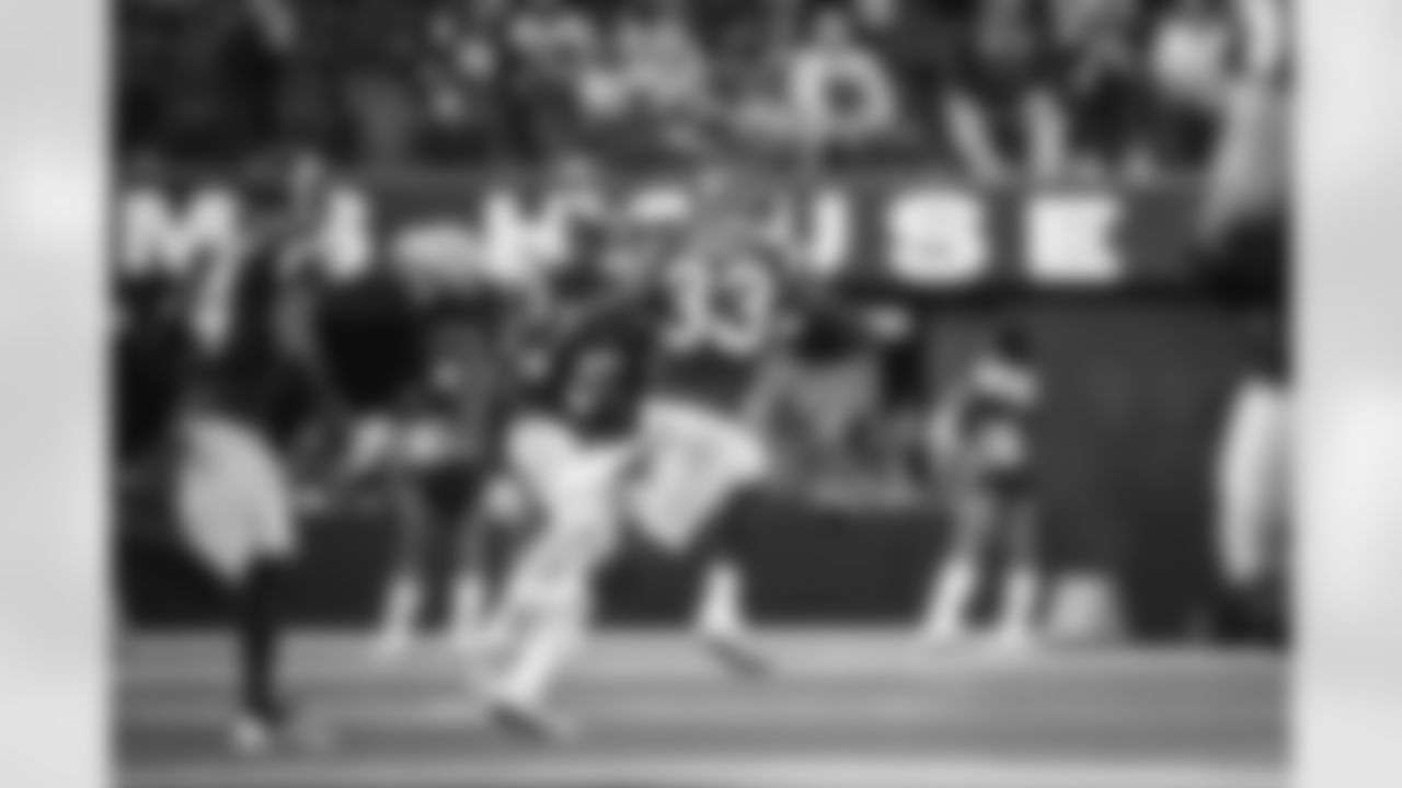The Los Angeles Rams took on the Detroit Lions in Week 7 of the 2021 season.