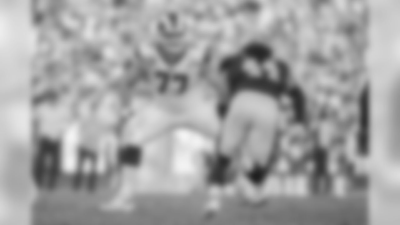 Tackle (77) Andrew Whitworth of the Los Angeles Rams against the New Orleans Saints during the Rams 26-20 victory over the Saints in an NFL Week 12 football game, Sunday, November 26, 2017, in Los Angeles, CA. (Jeff Lewis/Rams)