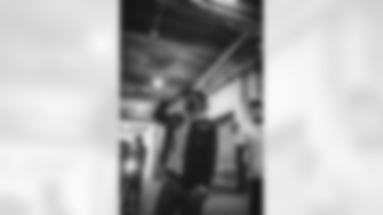 E_SNY_0695