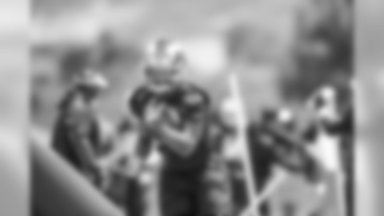 Wide receiver (17) Robert Woods of the Los Angeles Rams practices during OTA's, Monday, May 20 2019, in Thousand Oaks, CA. (Jeff Lewis/Rams)