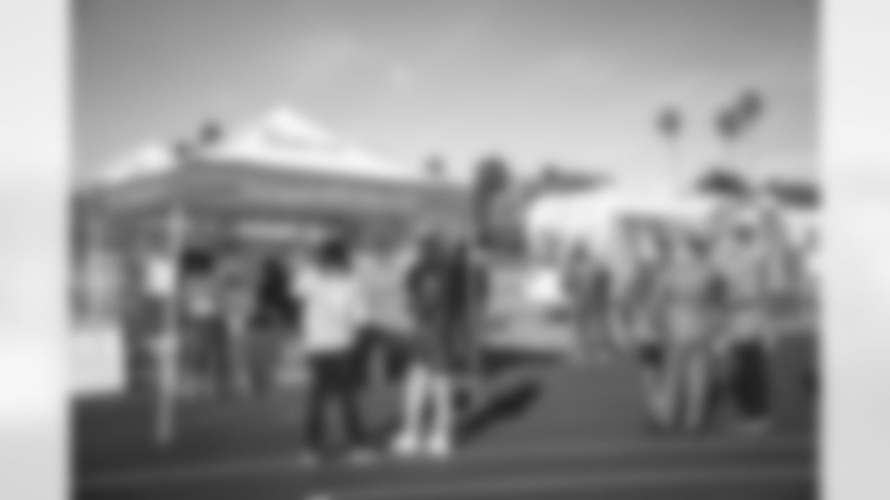 E_211220_VaccinationBlitz_7932