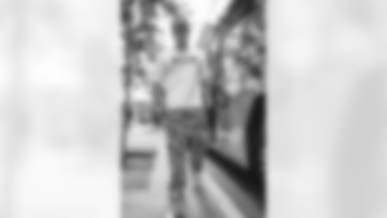 E_TOW14075
