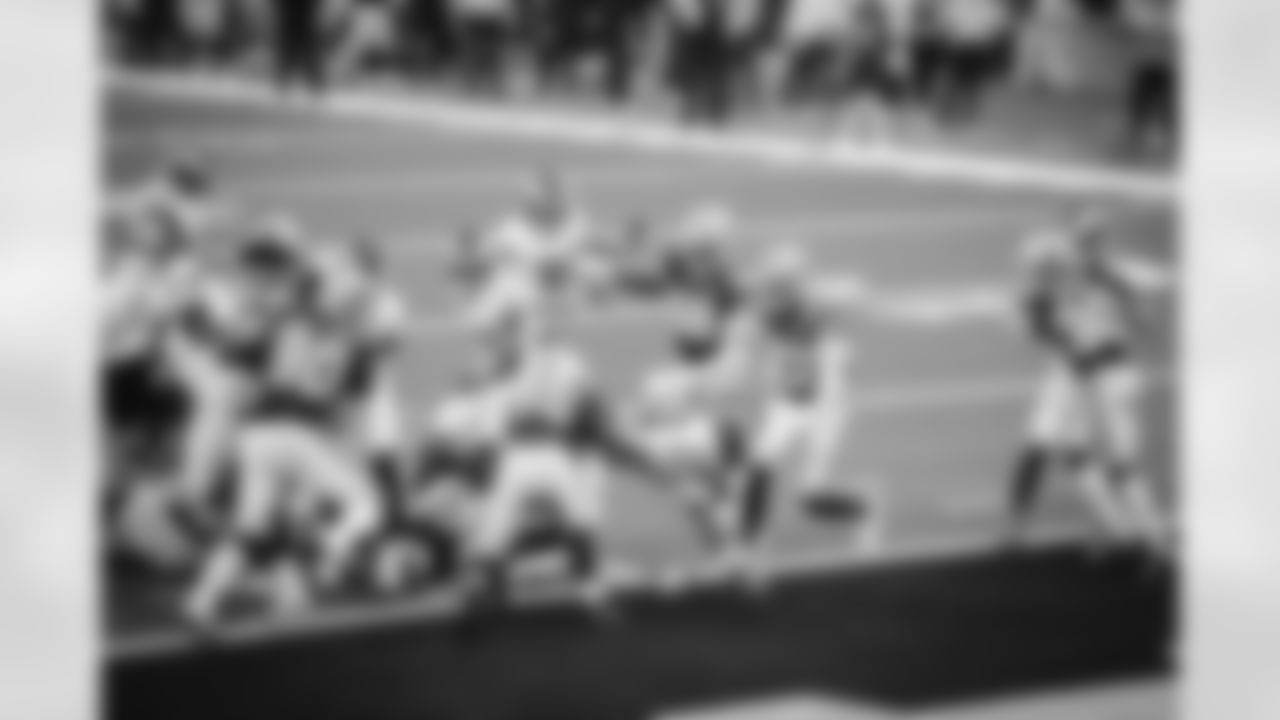 RB Malcolm Brown of the LA Rams during Week One against the Dallas Cowboys.