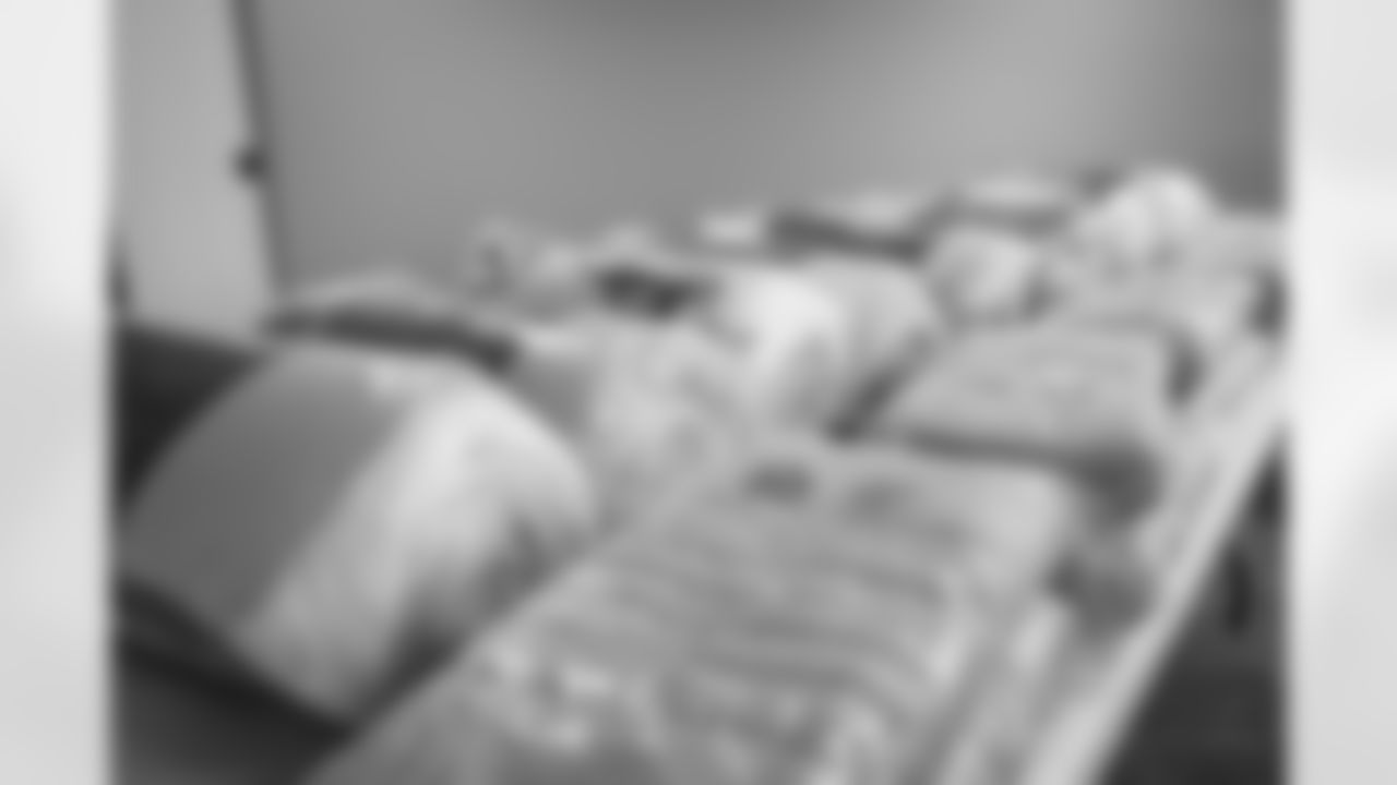 WCA - LA Rams Welcome Home Kits-92