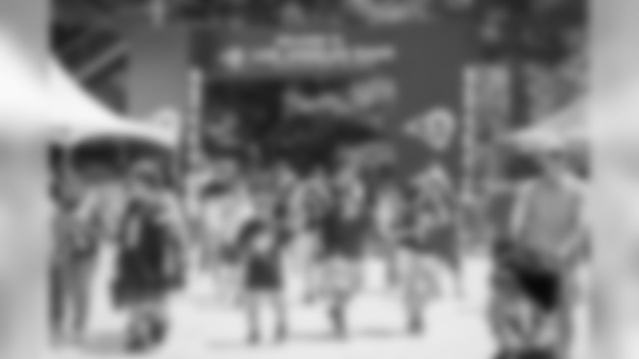 SOCIAL_TrainingCampDay7_JL_001