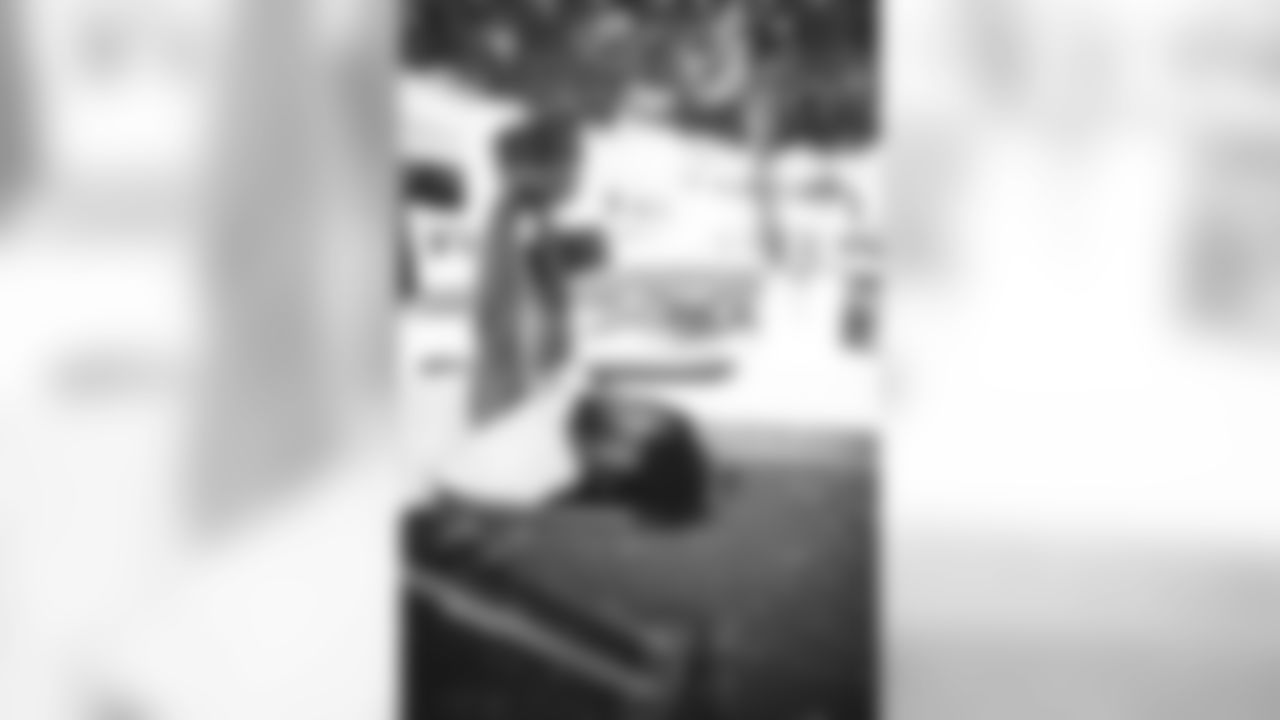 E_SNY_0891