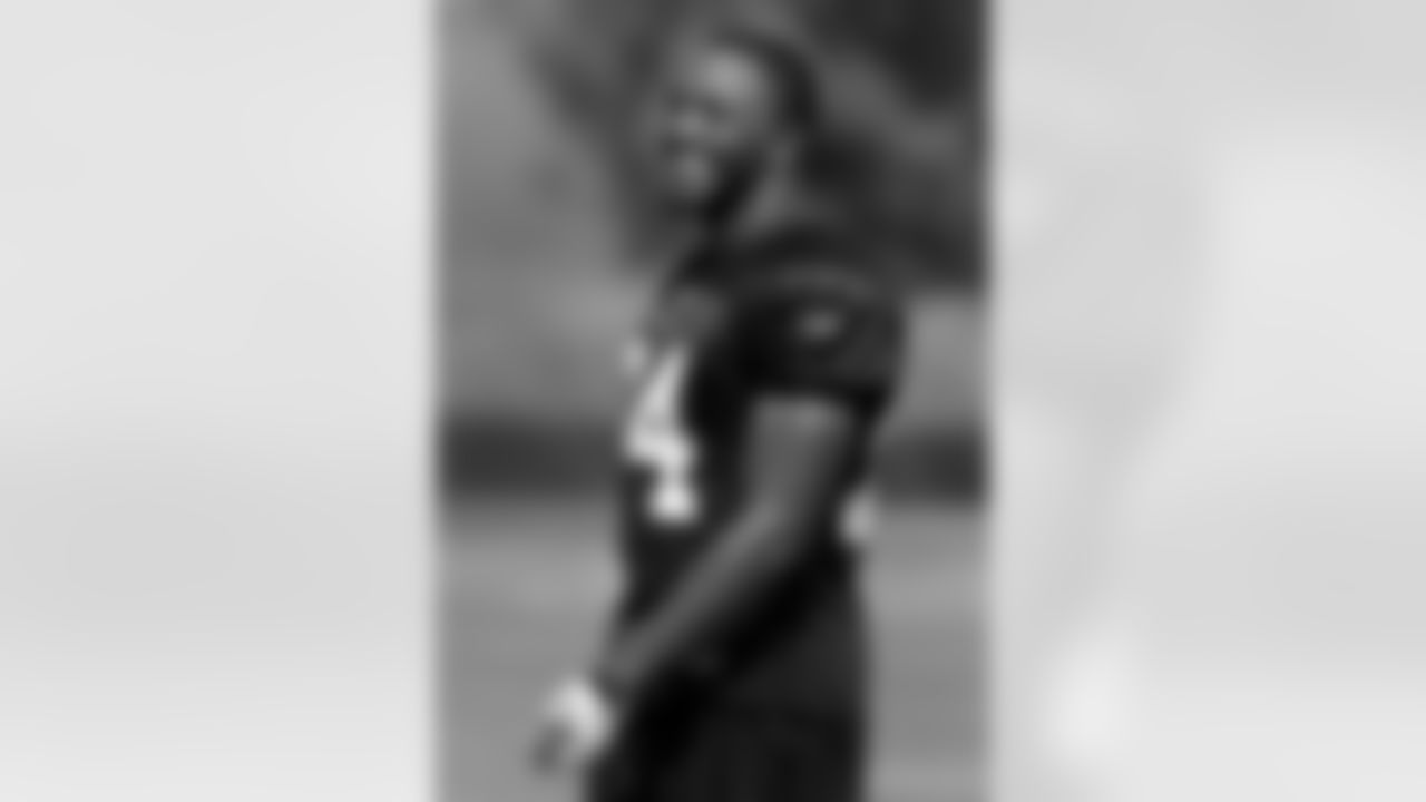 Robert Quinn -- 2011