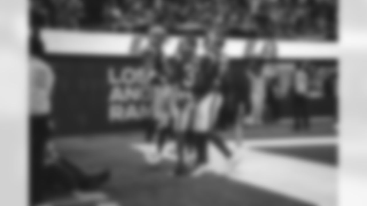 E_TOW13021