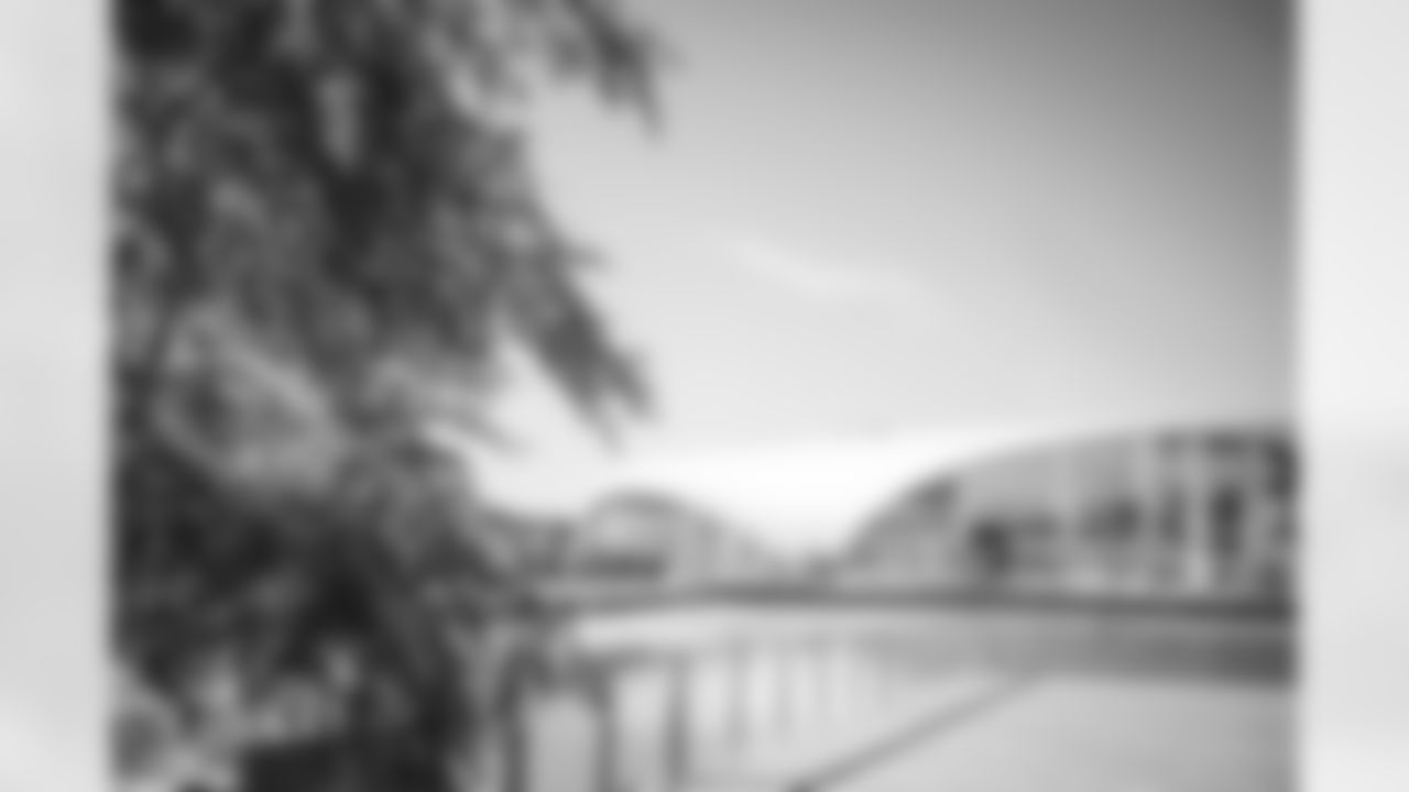 E_SNY_0182