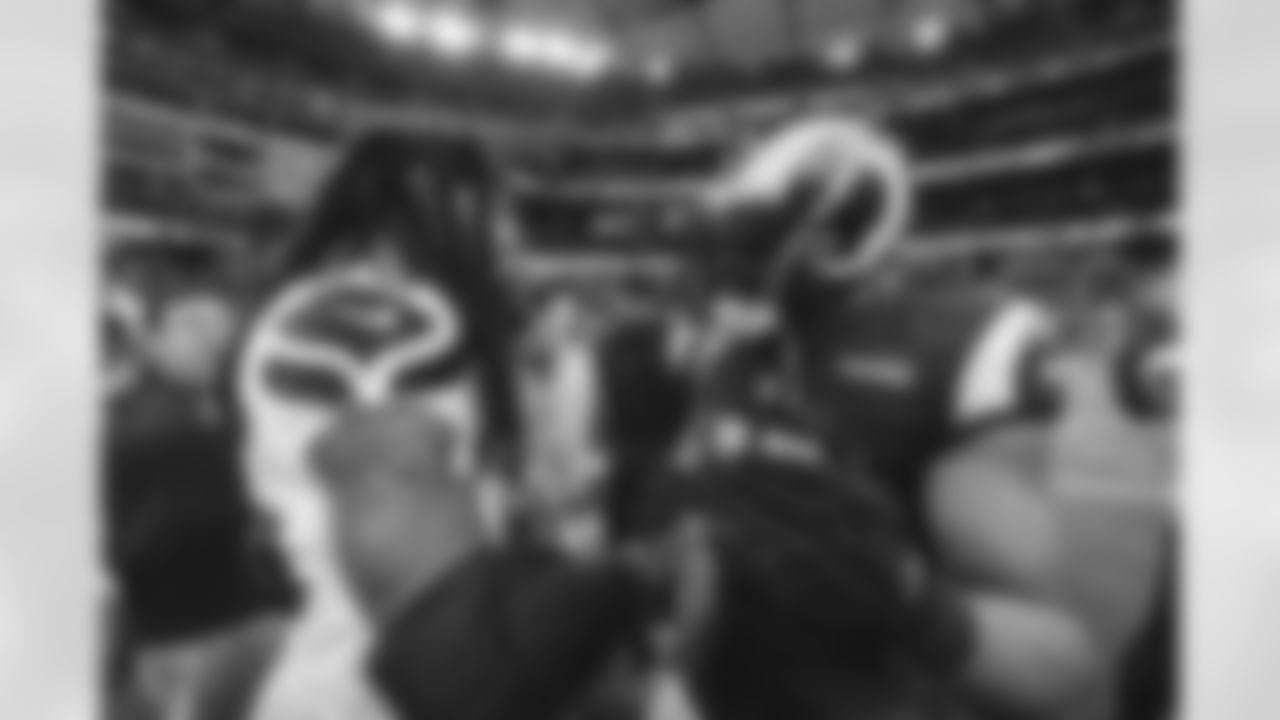 The Los Angeles Rams take on the Seattle Seahawks during Week 13 of the 2022 NFL regular season.