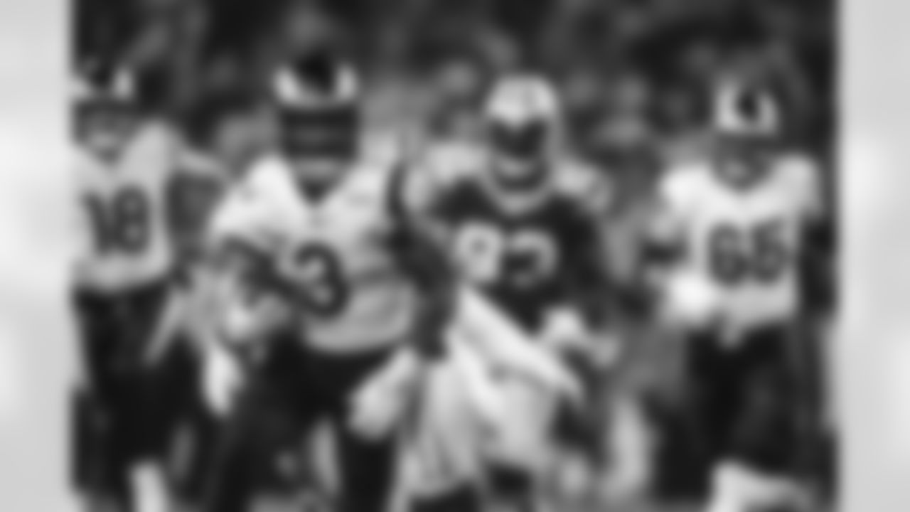 The Los Angeles Rams take on the Green Bay Packers during Week 15 of the 2022 NFL regular season