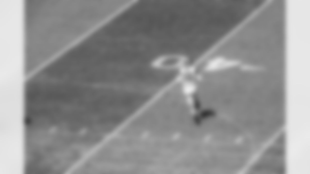 HU009342