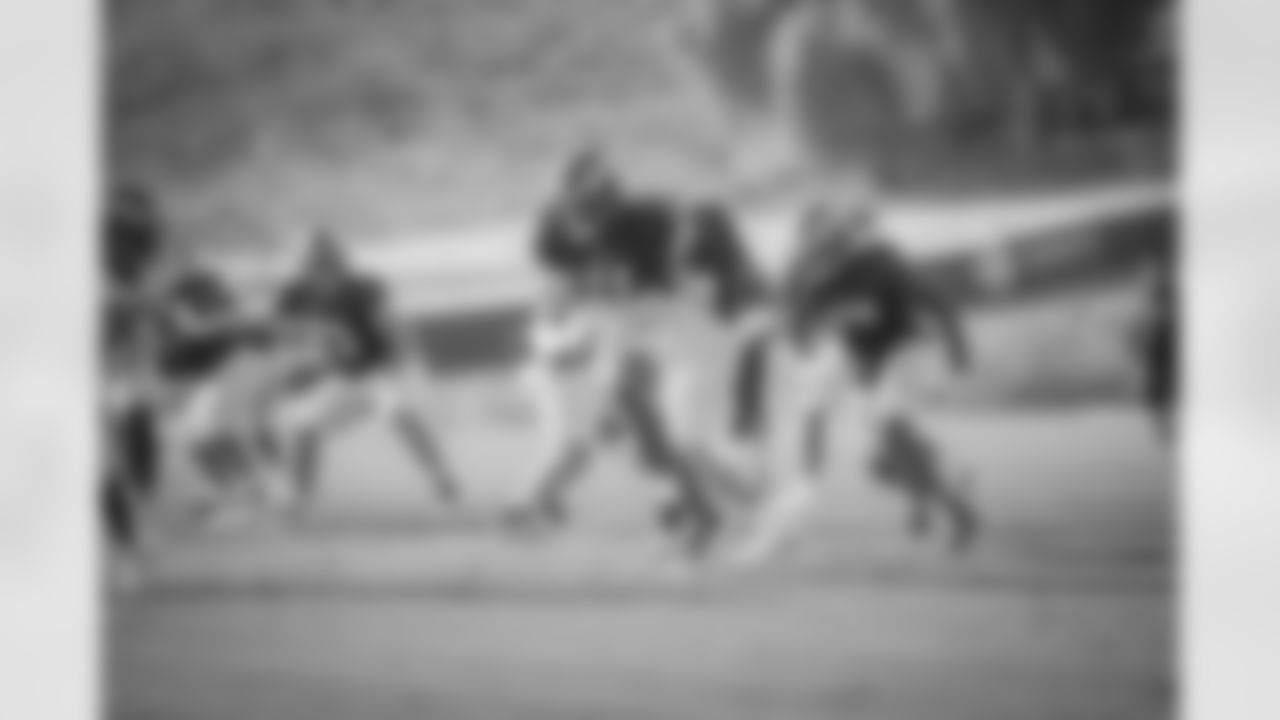 The Los Angeles Rams were back out on the practice field on Thursday in preparation for their Week 4 game against the New York Giants.