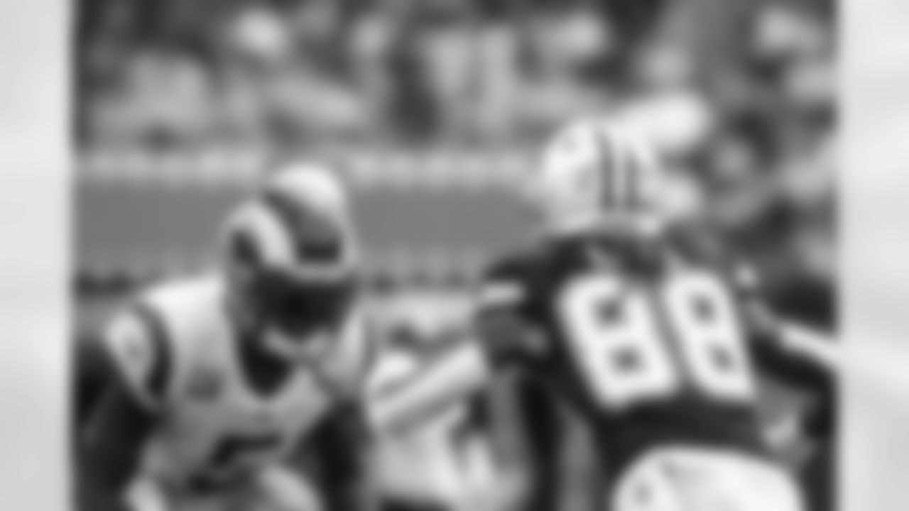 The Los Angeles Rams take on the Dallas Cowboys during Week 5 of the 2022 NFL regular season.