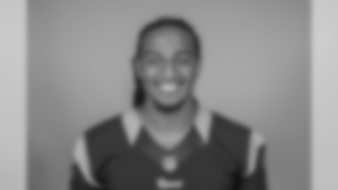 Bradley Marquez, WR #15