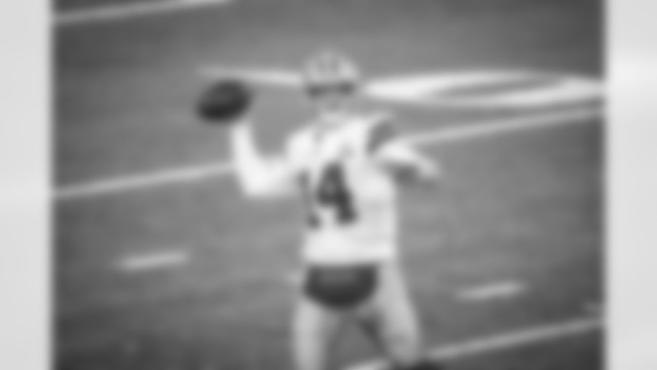 Dallas Cowboys quarterback Andy Dalton (14) looks to pass during the fourth quarter of an NFL football game against the New York Giants, Sunday, Jan. 03, 2021, in East Rutherford, NJ. (Michael Owens via AP)