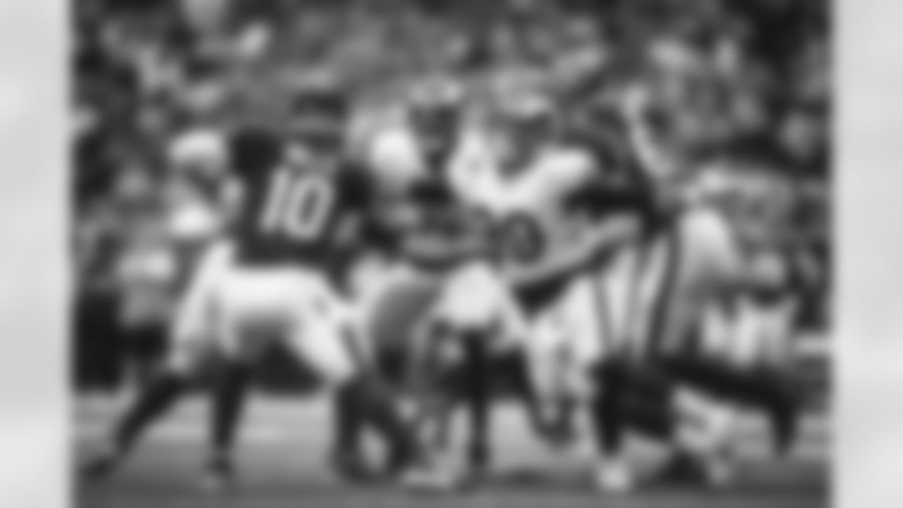 The Los Angeles Rams took on the Houston Texans in Week 8 of the 2021 season.