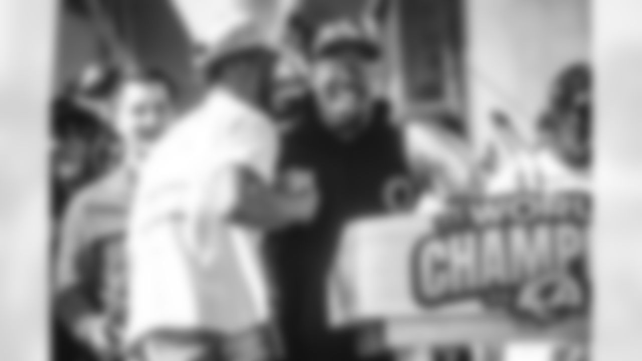 E_02162022_WorldChampsParade_WN_3820