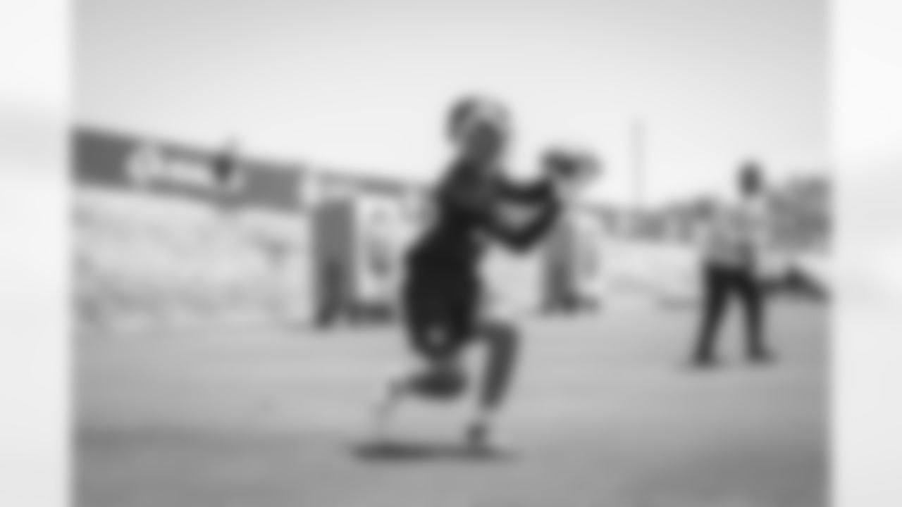 E_TOW14034