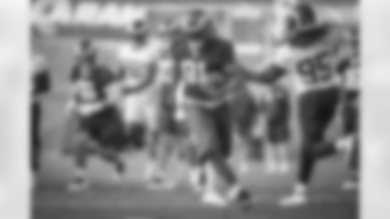 The Los Angeles were back on the practice field in preparation for the Week 7 Monday Night Football matchup against the Chicago Bears.
