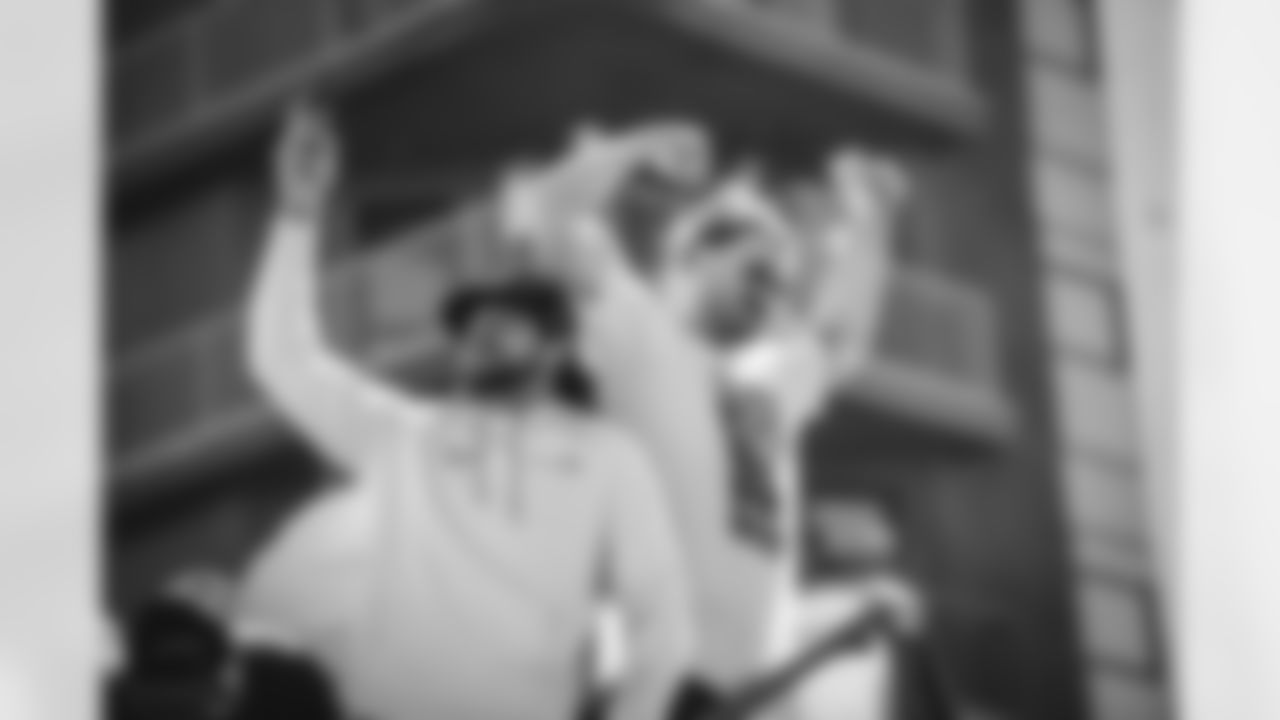 E_220216_Rams_Parade_8997
