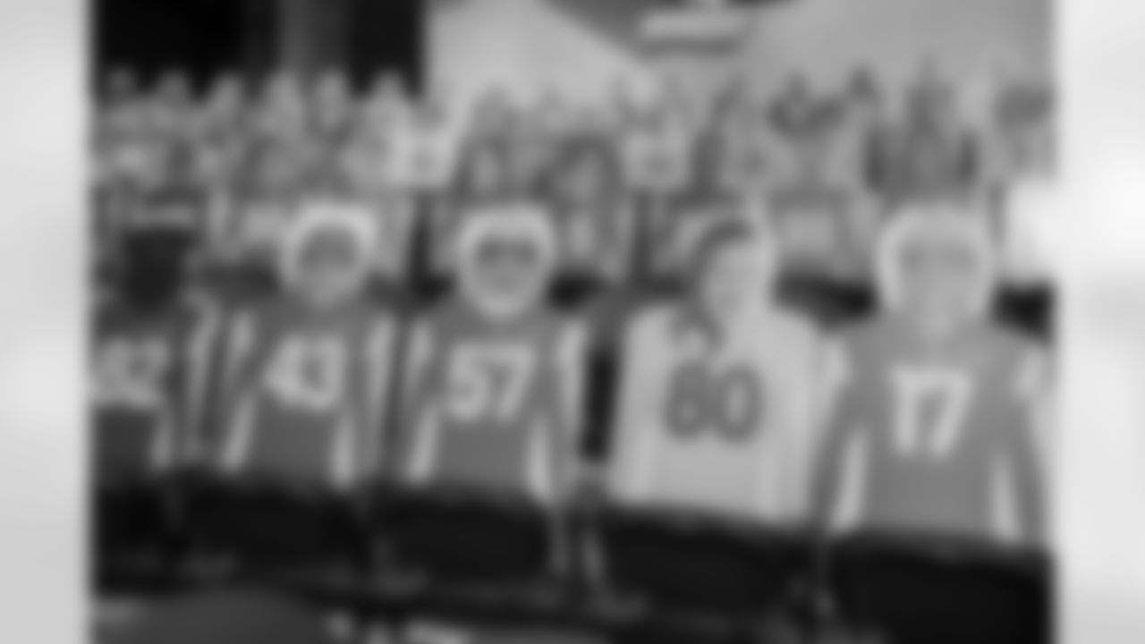 201115_RamsSeahawks_Cutouts_JL_330
