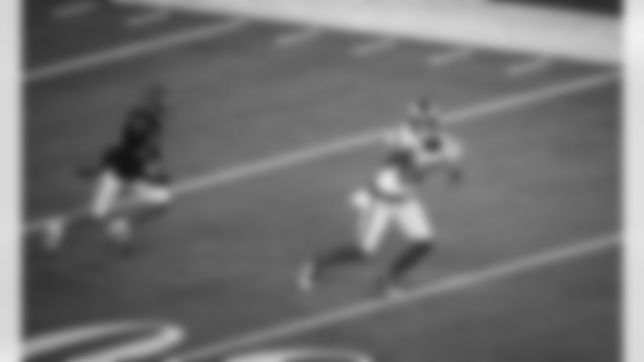 The Los Angeles Rams take on the Cincinnati Bengals in the Super Bowl of the 2021 NFL Playoffs.